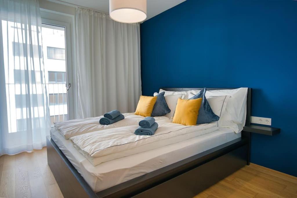 Modern Apartment Near Stadtpark Wina Bagian luar foto